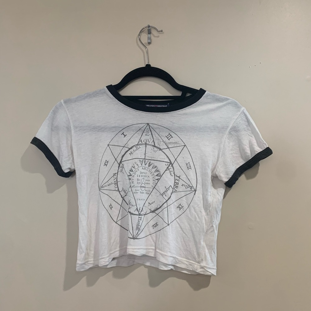 Tee shirt